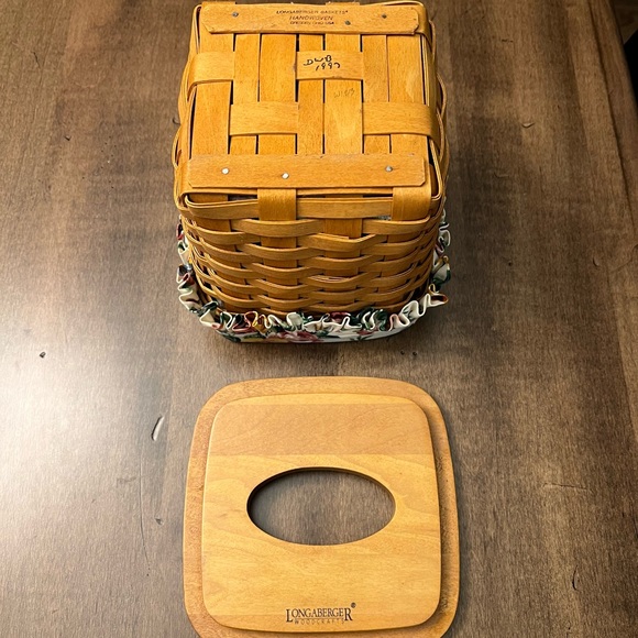 Longaberger Tall Tissue Basket - Picture 3 of 3
